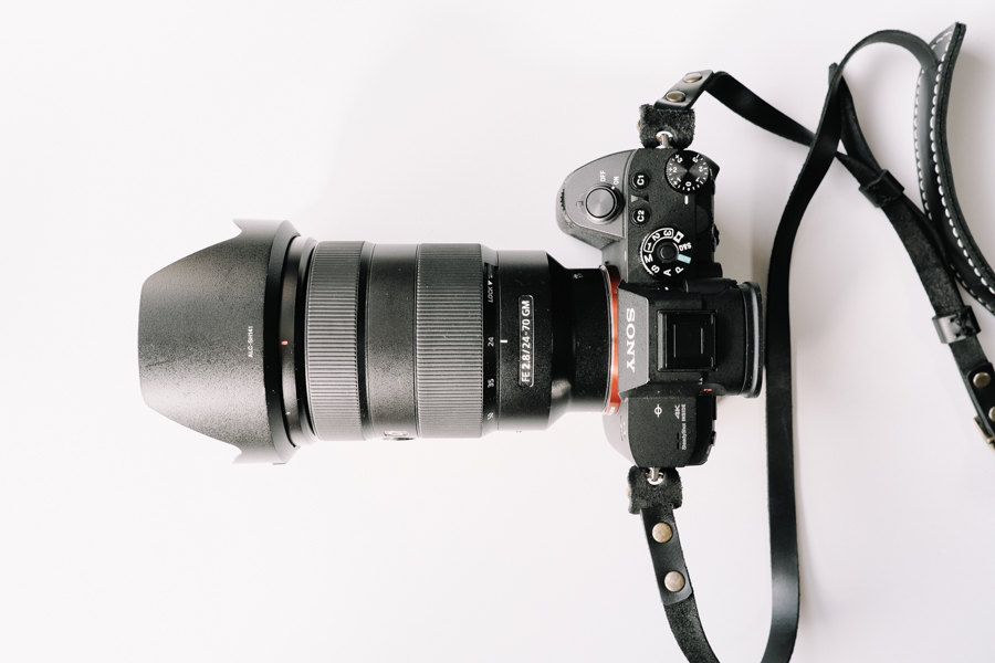 SONY α7RⅡ ボディフルサイズミラーレス ストラップ無し Amazon.co.jp