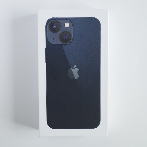 iPhone13 miniミッドナイト レビュー｜1か月使った感想。12miniとの