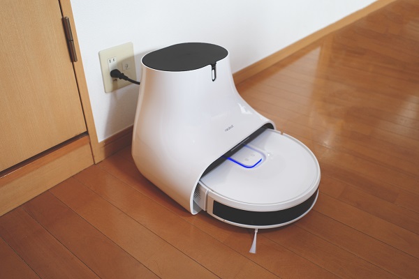 Neabot NoMo Q11ロボット掃除機 レビュー｜水拭き&自動ゴミ収集付き