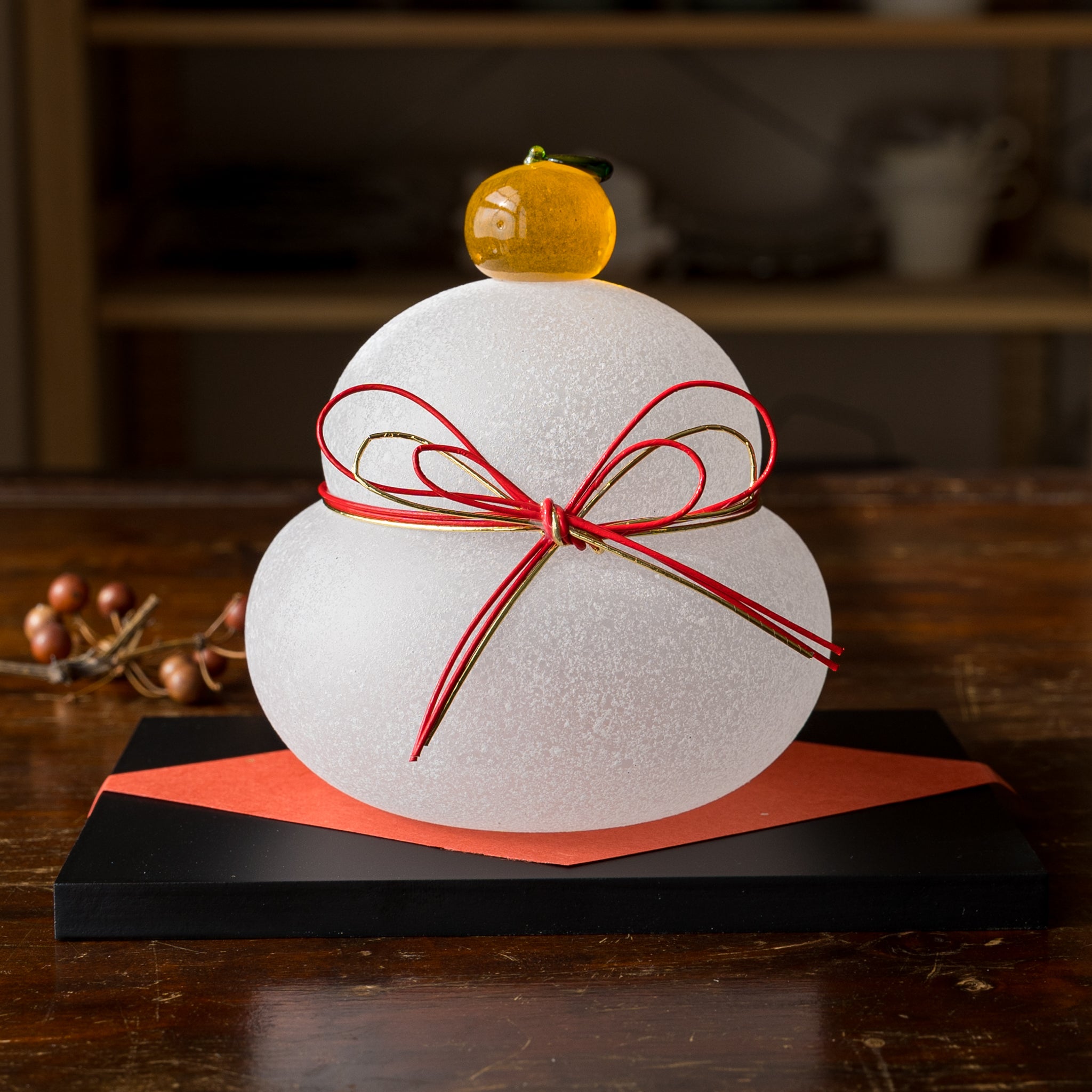 極楽寺がらす工房 ガラス鏡餅 大 黒台付き｜和食器通販 四季折折