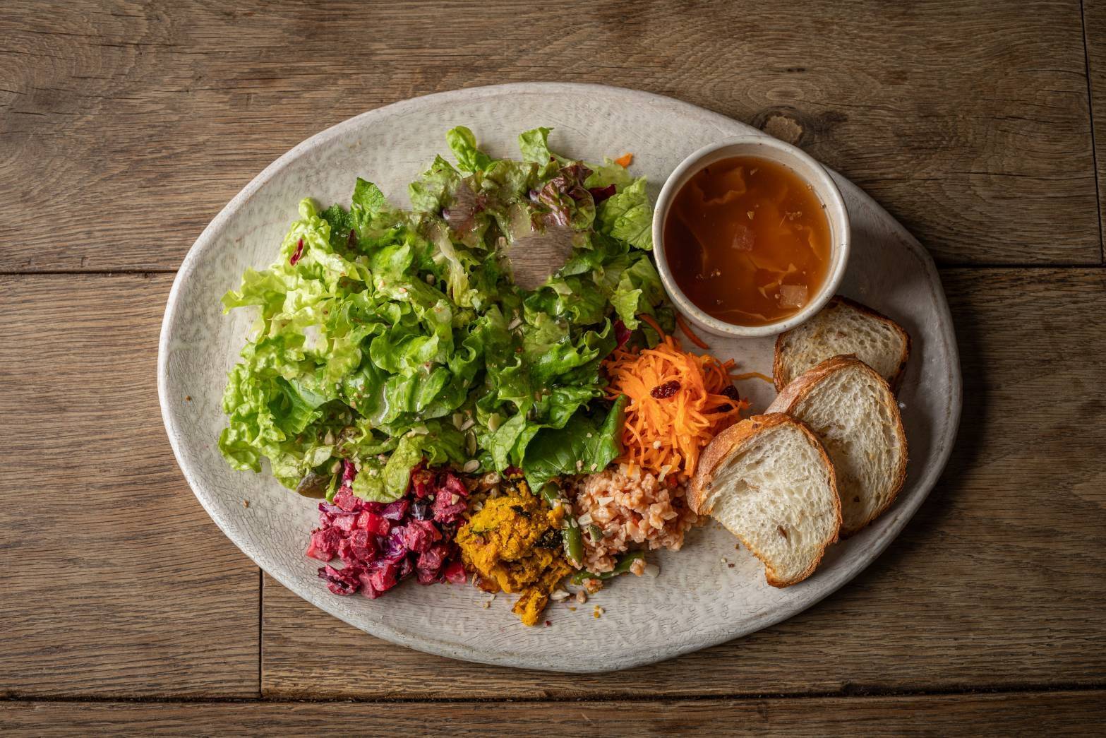 お野菜たっぷりのプレートです｜【公式】町田薬師池公園 四季彩の杜