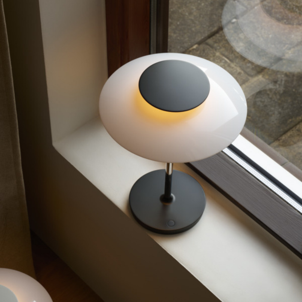 PH80 ポータブルランプ | ルイスポールセン – Shinc lab.(シンクラボ)