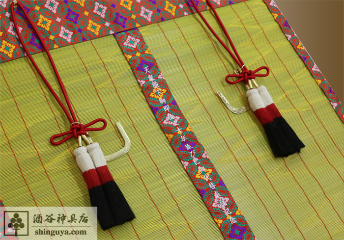 美品 御簾（みす）新倭錦 切房・鉤金具付 美品 御簾（みす）新倭錦 切