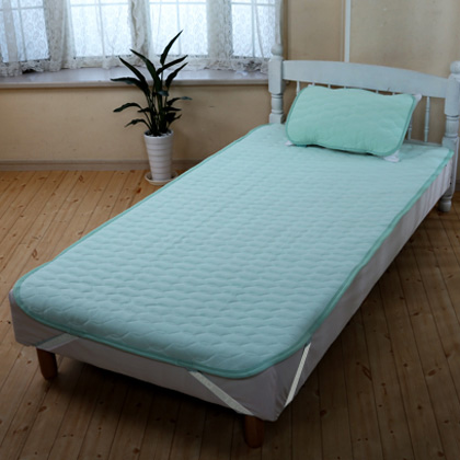 除湿・消臭 敷きパッド（ドライミング）｜株式会社篠原化学