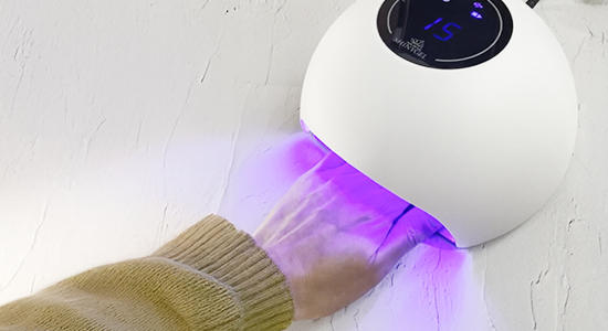 シャイニージェル ジェルネイル用 LEDランプ 18W（ネイル用LEDライト