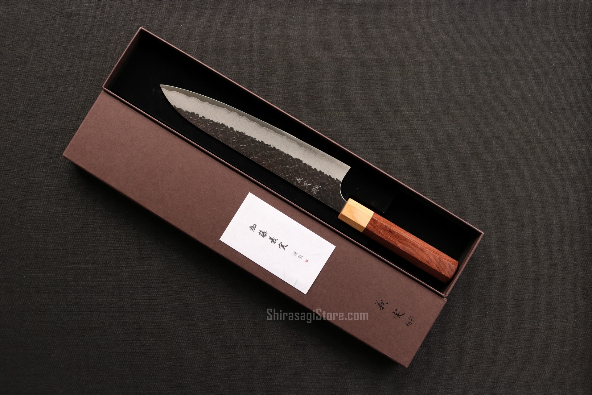 加藤義実 牛刀 包丁 青紙スーパー鋼 ステンレスクラッド 黒打 角槌目