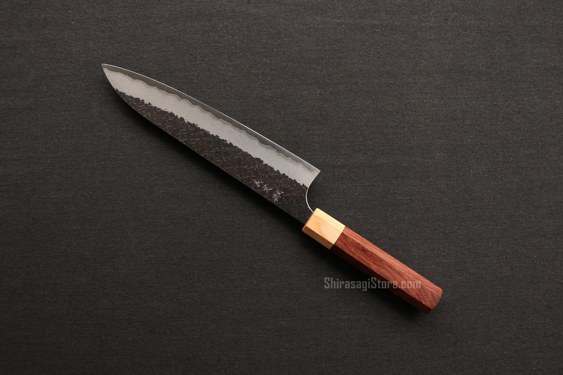 加藤義実 牛刀 包丁 青紙スーパー鋼 ステンレスクラッド 黒打 角槌目
