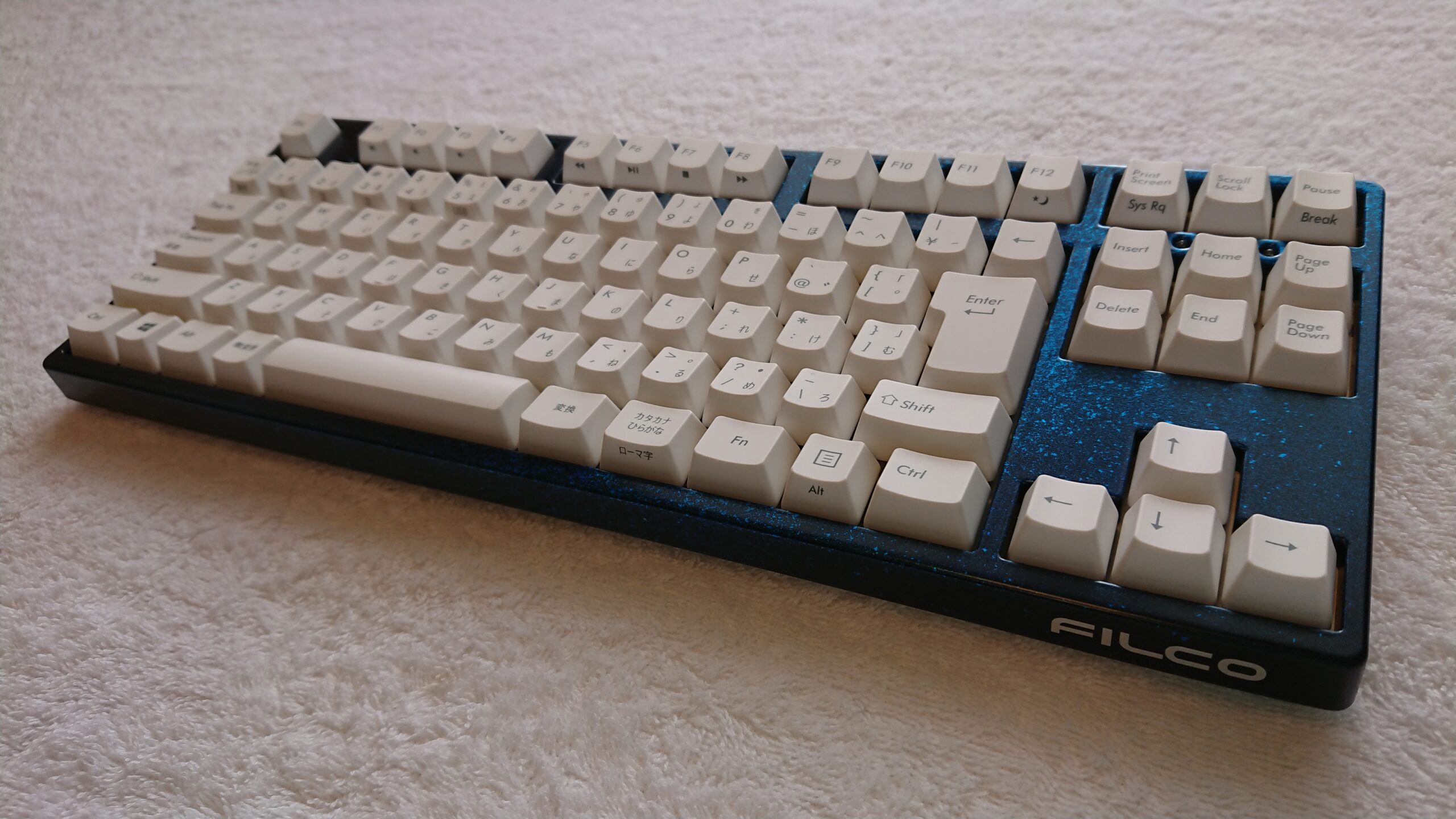 白銀×青銀河の漆塗りキーボード「FILCO Majestouch Convertible2 HAKUA