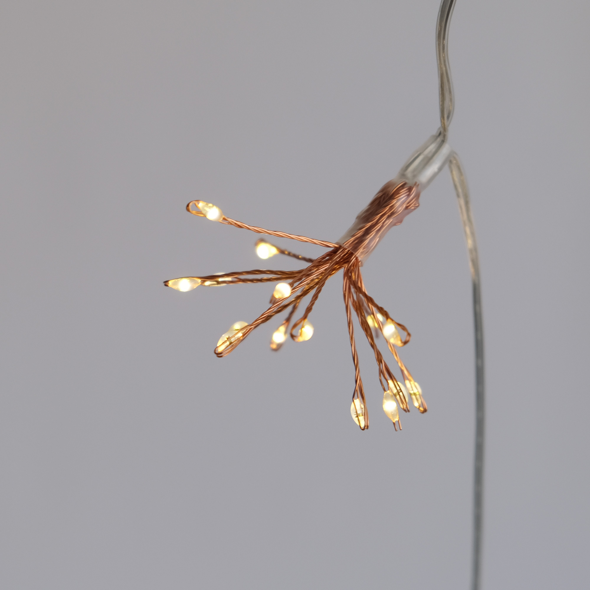 部屋を彩る LEDデコレーションライト ガーランド ブルーミング（2色