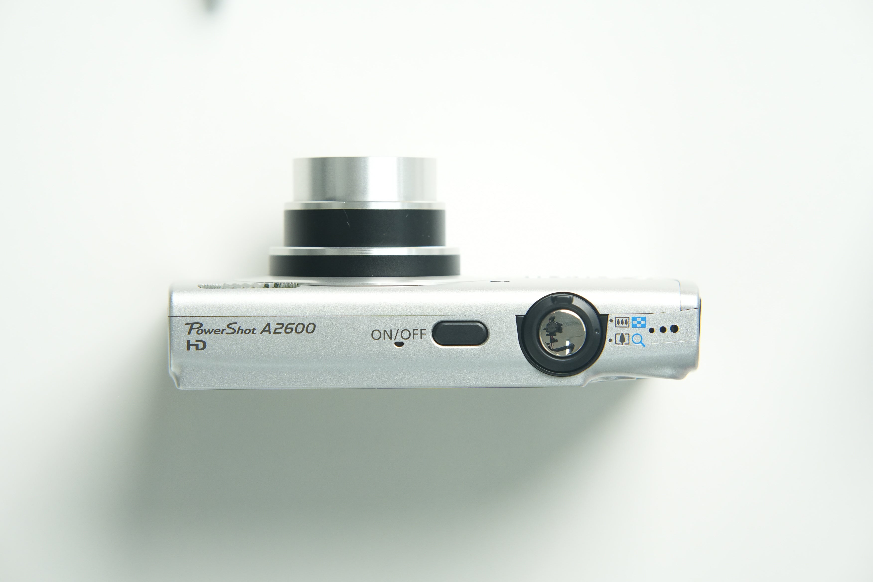 Canon PowerShot A2600 Digital Camera - Metallic Silver – ShutterHouse