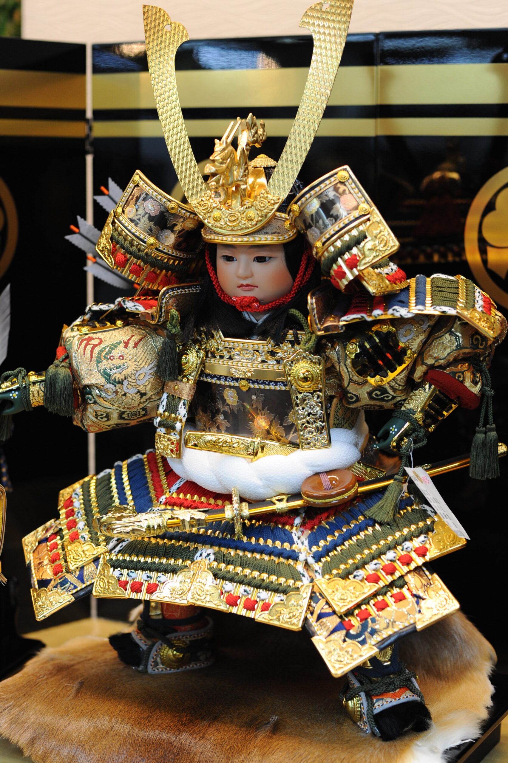 秀月のご紹介 | 人形の秀月 雛人形、五月人形、鎧・兜の製造卸元