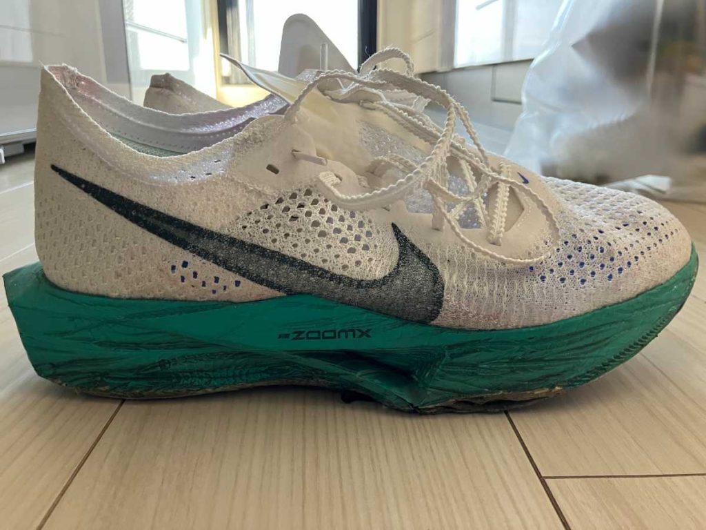 ナイキ ヴェイパーフライ 3 レビュー 】推進性・履き心地ともに最高