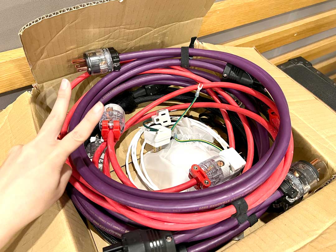 エレキバイオリン・ACOUSTIC REVIVE電源ケーブル比較レビュー | 瞬月凌