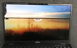 富士通 U9312/K(FMVU49024)の液晶割れ パネル交換修理 | パソコン修理