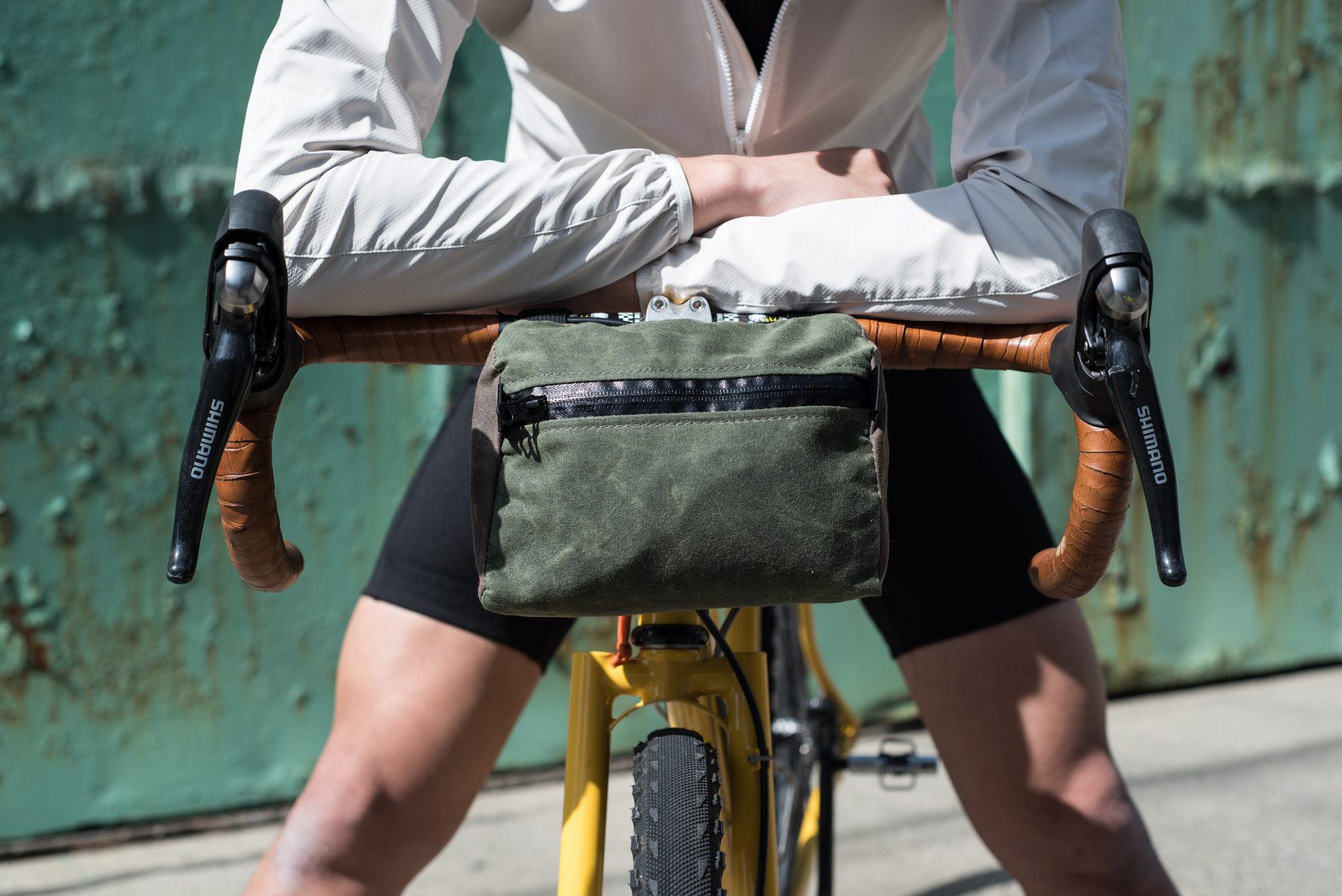 Strawfoot 新製品情報】Simple Bar Bag / シンプル・バー・バッグ