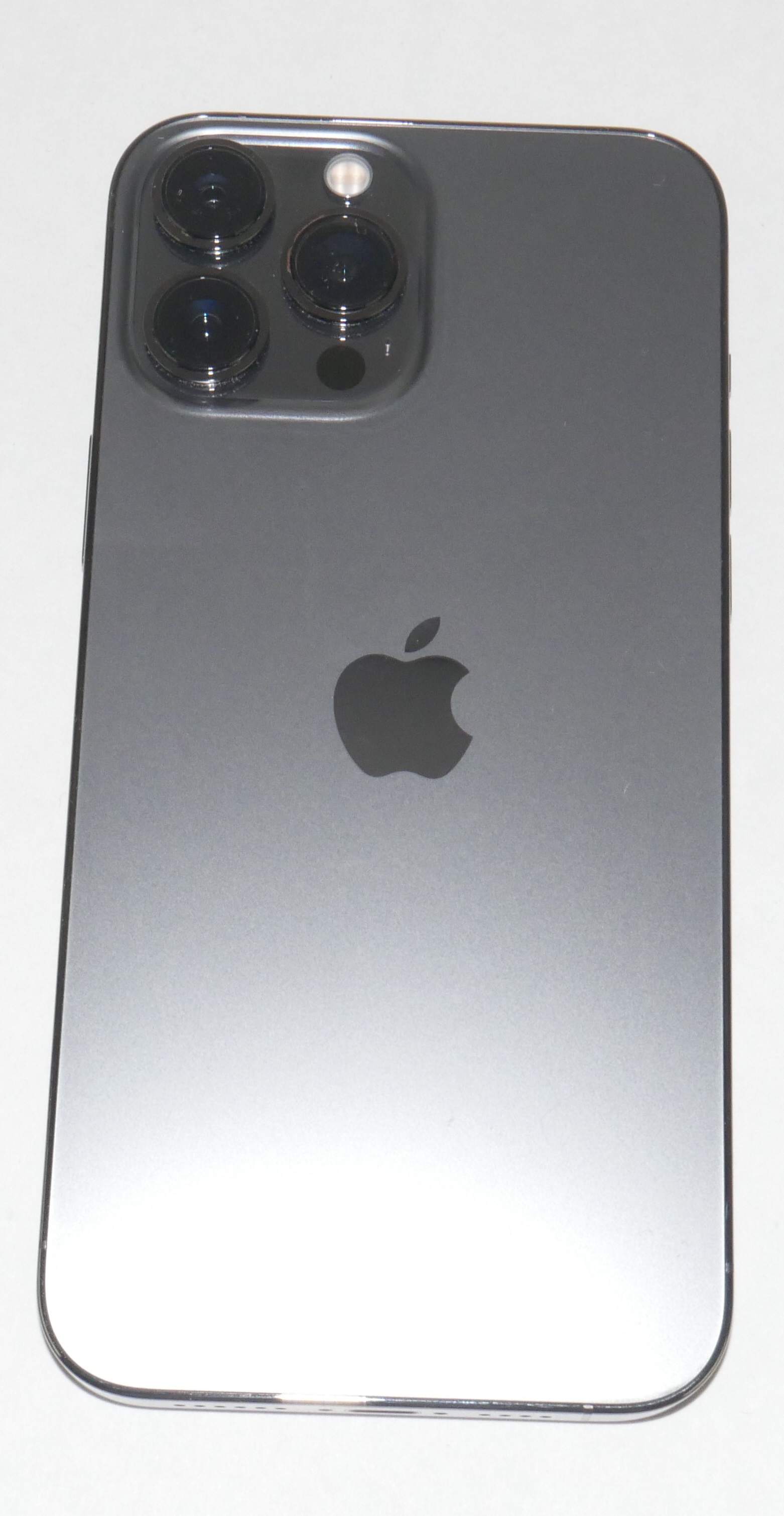 Apple iPhone 13 Pro Max 128GB Unlocked MLF23LL/A Graphite NO SIM