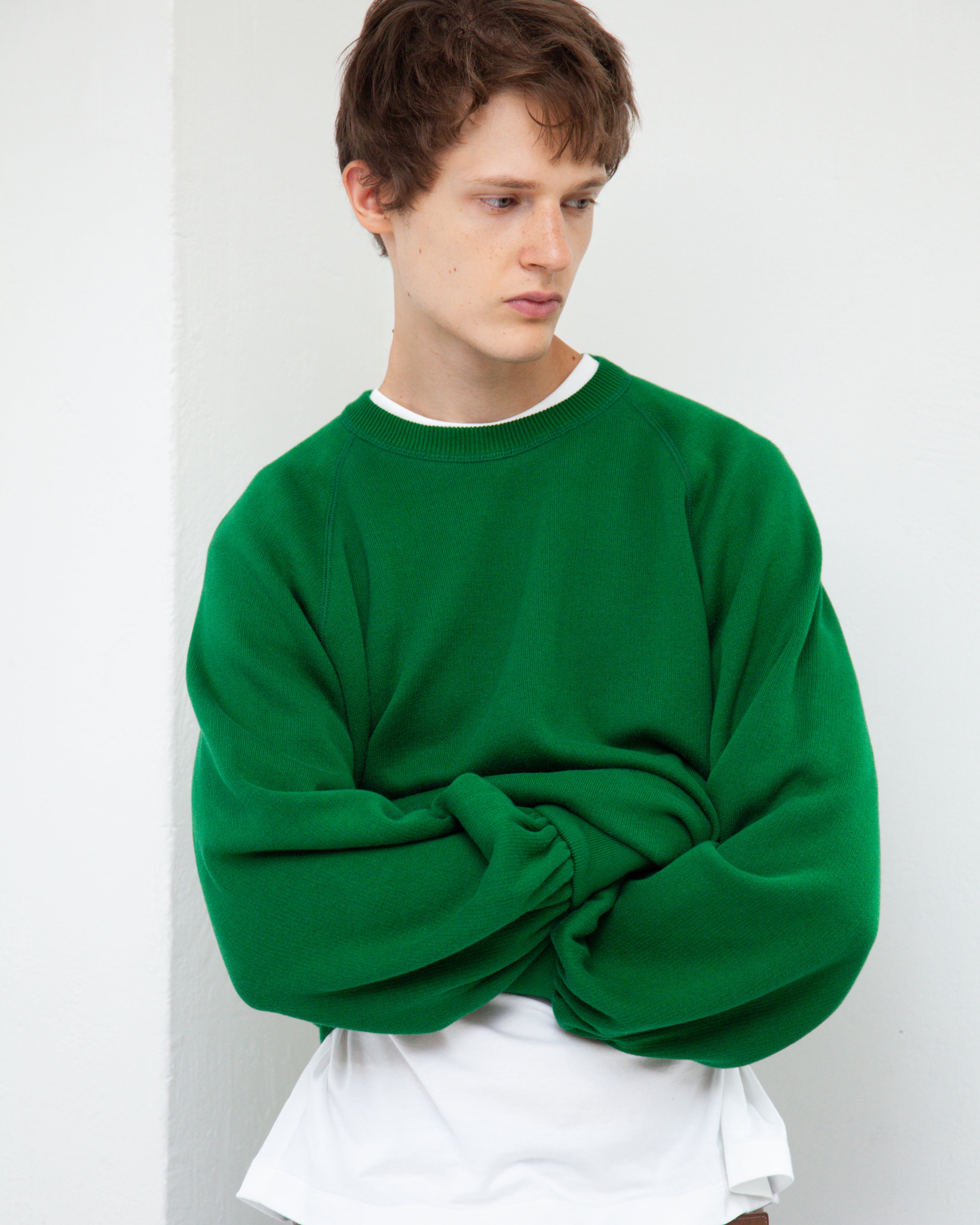KNITTED CREW NECK GREEN – SimplyComplicated