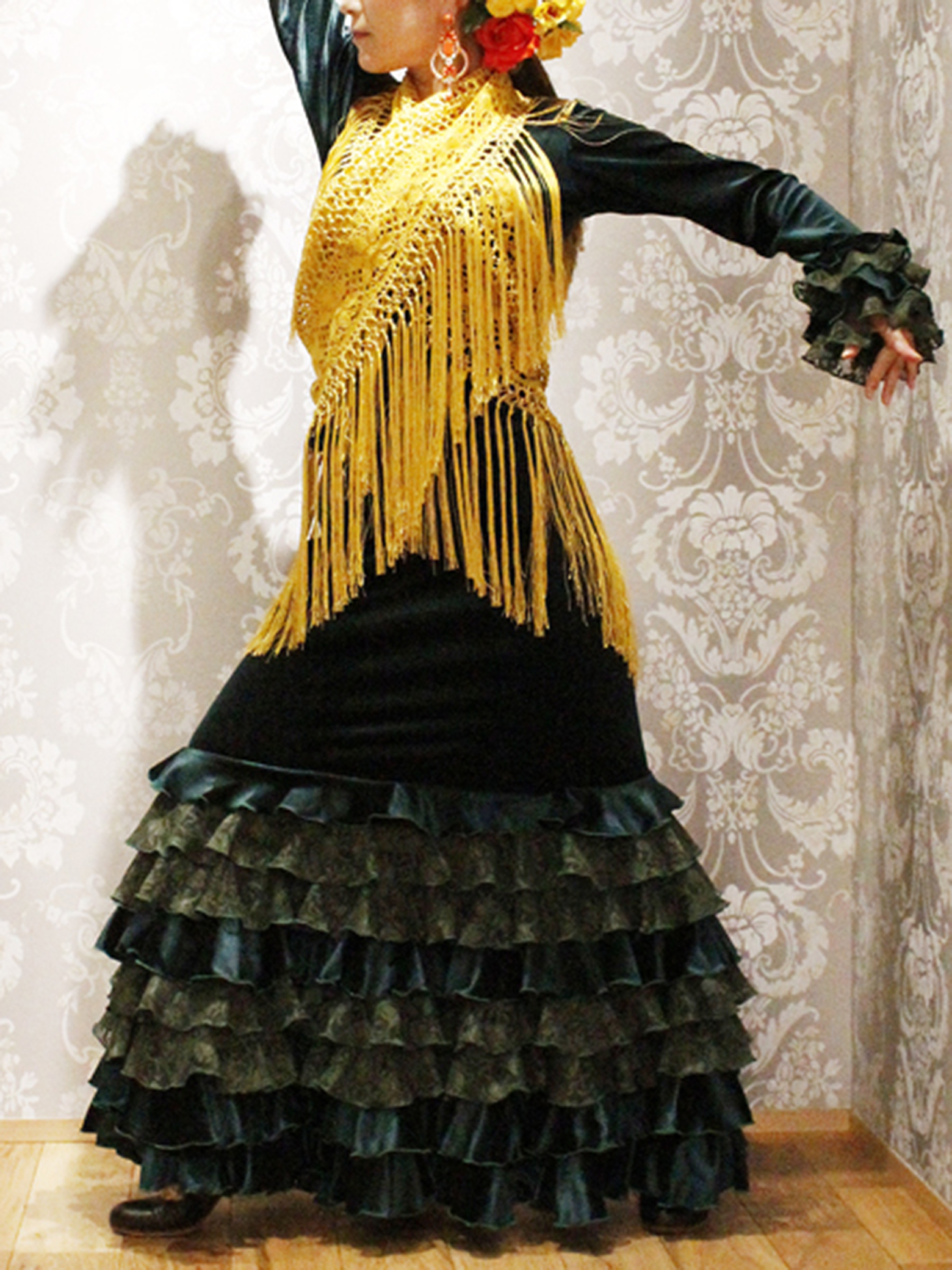 Sonia Johnes | フラメンコ衣装のソニア・ジョーンズ 公式ブランドサイト