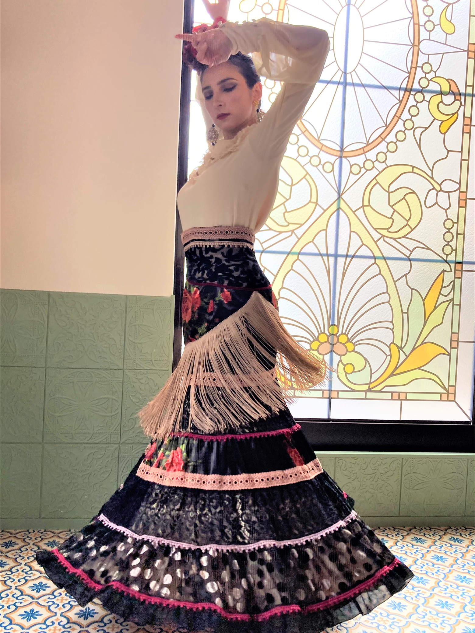 Sonia Johnes | フラメンコ衣装のソニア・ジョーンズ 公式ブランドサイト