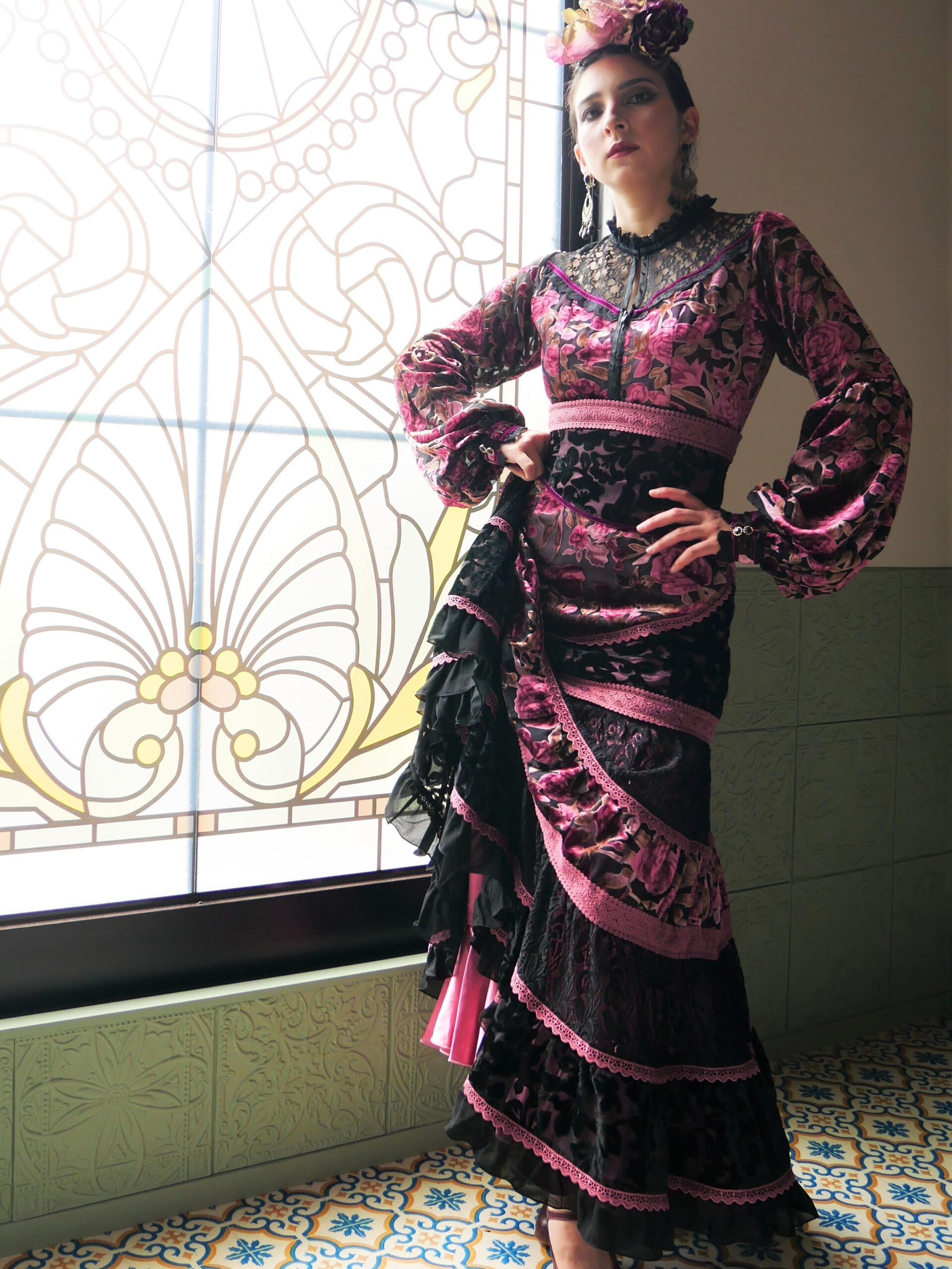 Sonia Johnes | フラメンコ衣装のソニア・ジョーンズ 公式ブランドサイト