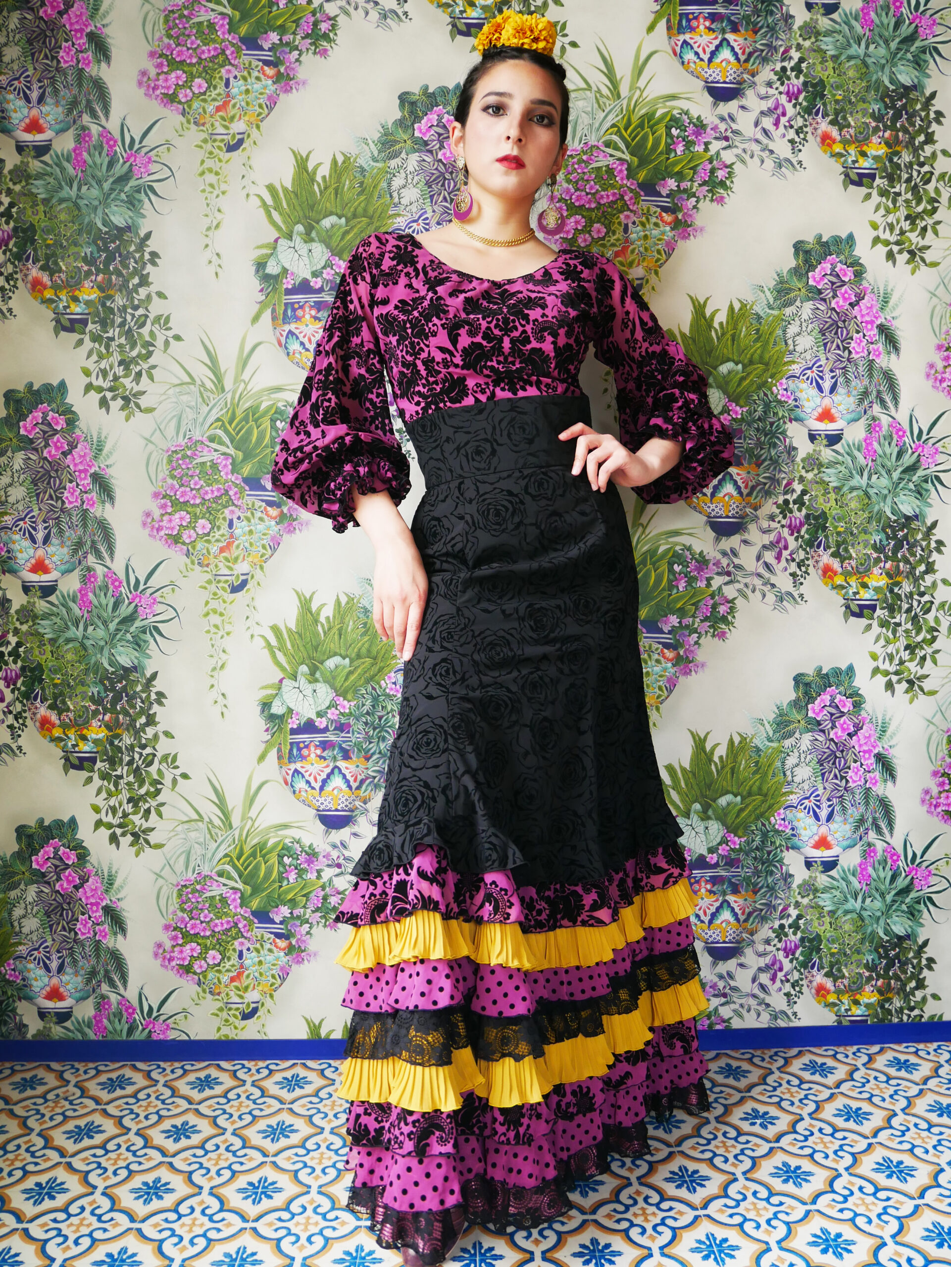 Sonia Johnes | フラメンコ衣装のソニア・ジョーンズ 公式ブランドサイト