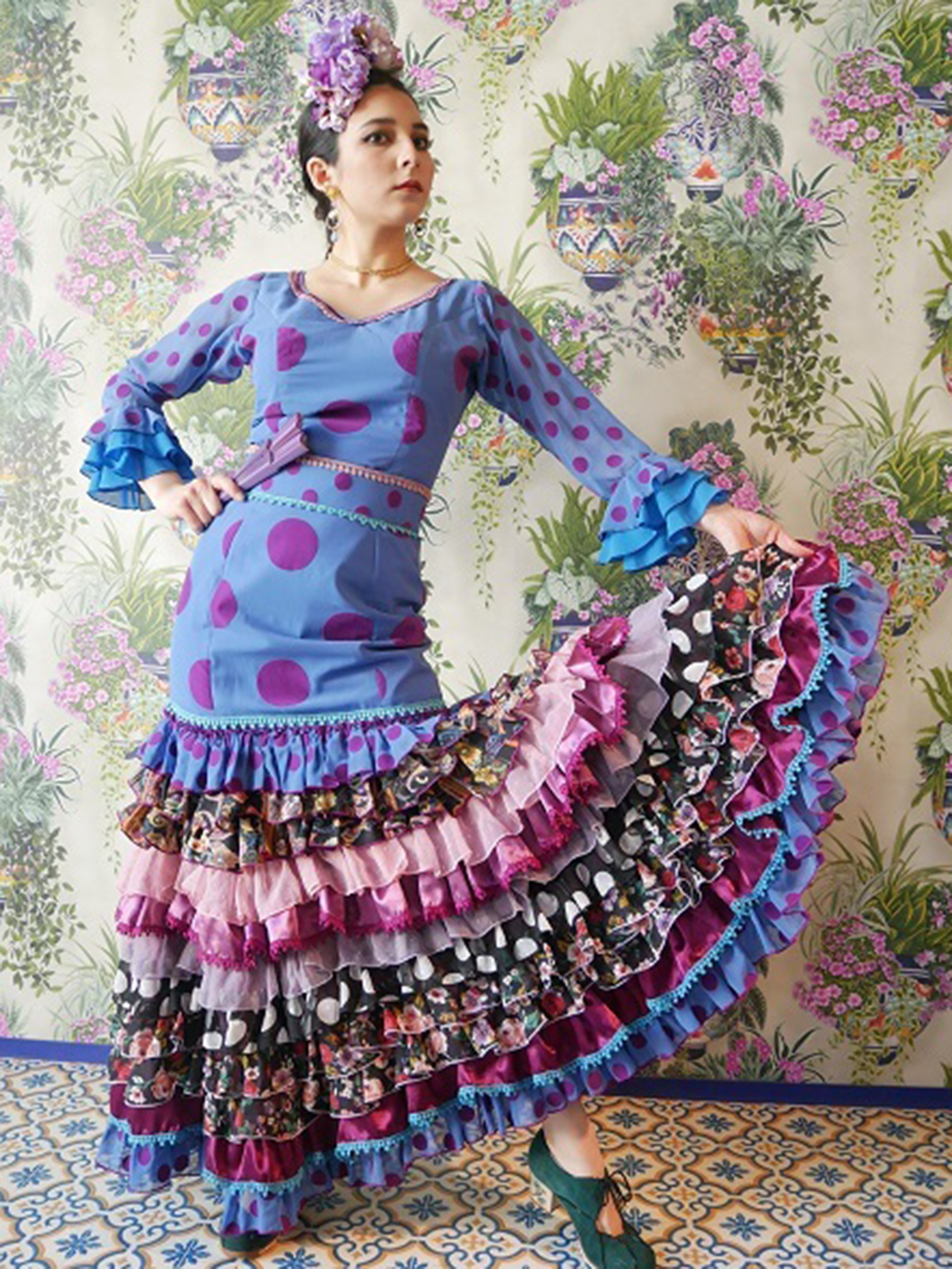 Sonia Johnes | フラメンコ衣装のソニア・ジョーンズ 公式ブランドサイト