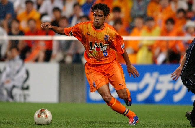 画像】清水エスパルスの歴史を彩った名手たちと歴代ユニホームを厳選