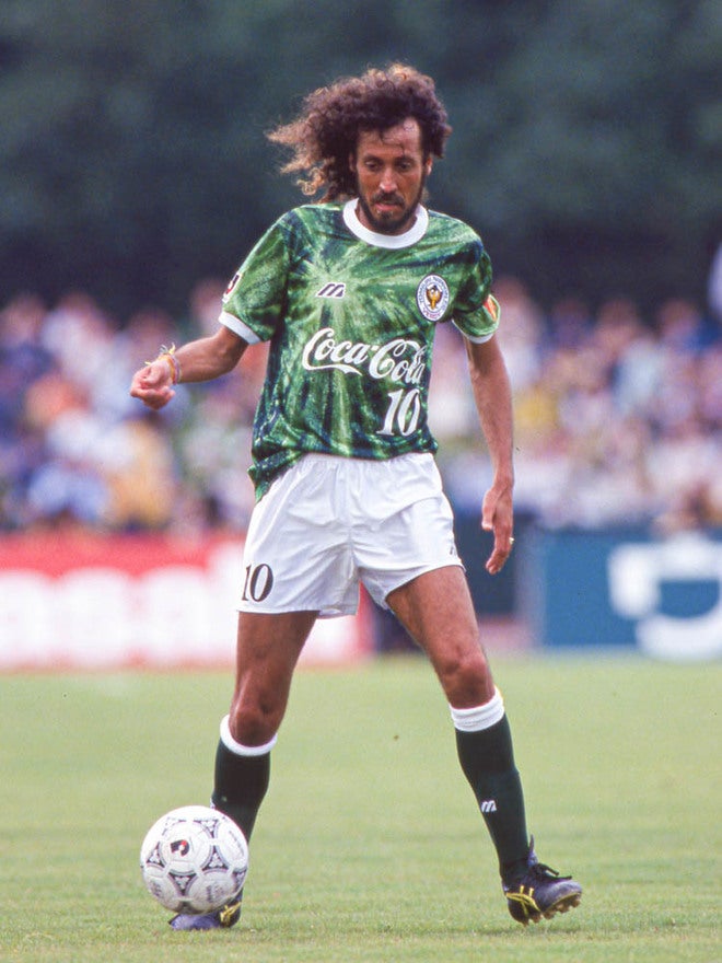 PHOTO】「Jリーグ歴代最強チーム」はどれだ!?｜1993年ヴェルディ川崎の