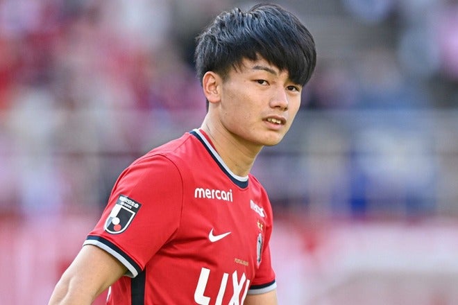 THE理不尽」鹿島・上田綺世の鮮烈ショットに反響！「ボールのもらい方