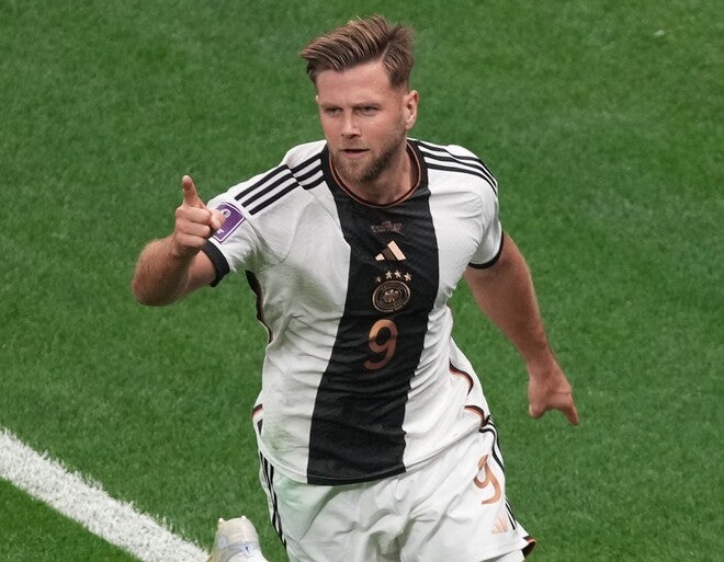 崖っぷちのドイツに現れた救世主。スペイン戦で同点弾の29歳FWはなぜ