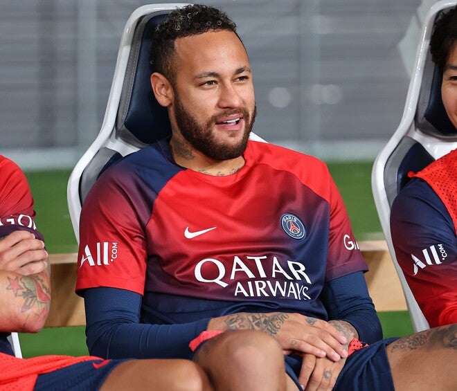 出てこいや！」「何しに来たん？」ネイマール、まさかの日本ツアー出場