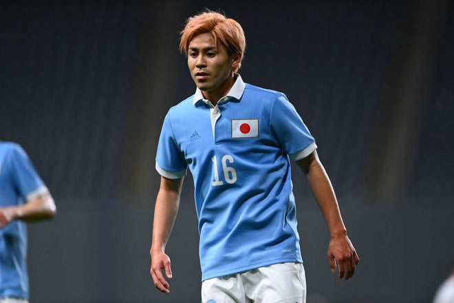 PHOTO】『サッカー日本代表100周年アニバーサリーユニフォーム』を着用