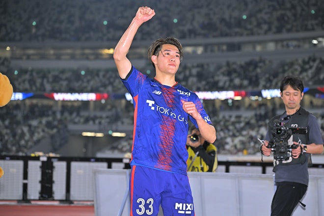 三笘薫タイプ”の俵積田晃太とは何者か。経歴、持ち味、課題、森保