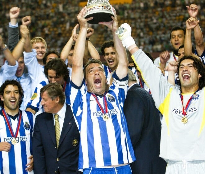 元ポルトガル代表DFが53歳で急逝。モウリーニョの下でCL制覇のポルトで