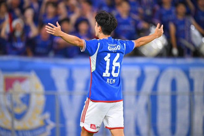 PHOTO】交代出場後ファーストタッチで貴重な追加点！C大阪戦でJ1初