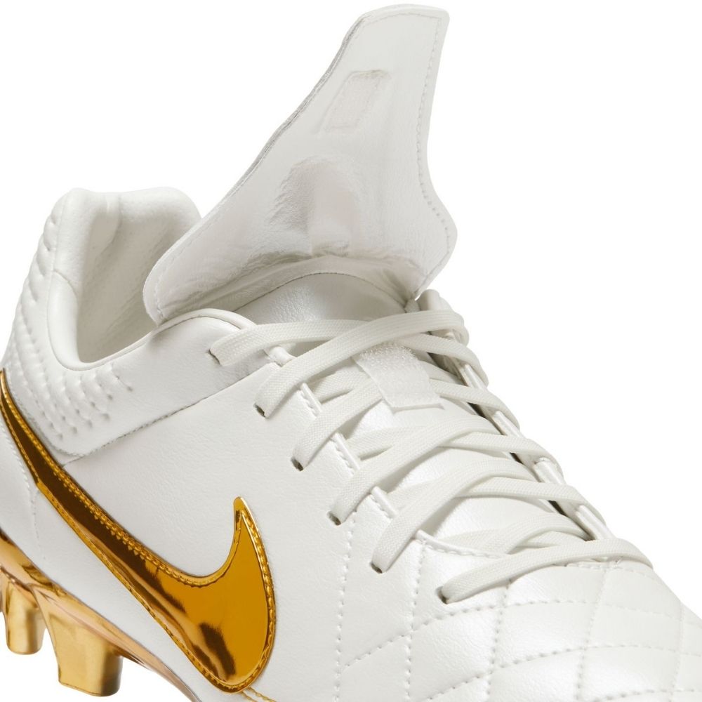 Ronaldinho x Nike Tiempo Legend 'Touch of Gold' SE Elite Firm