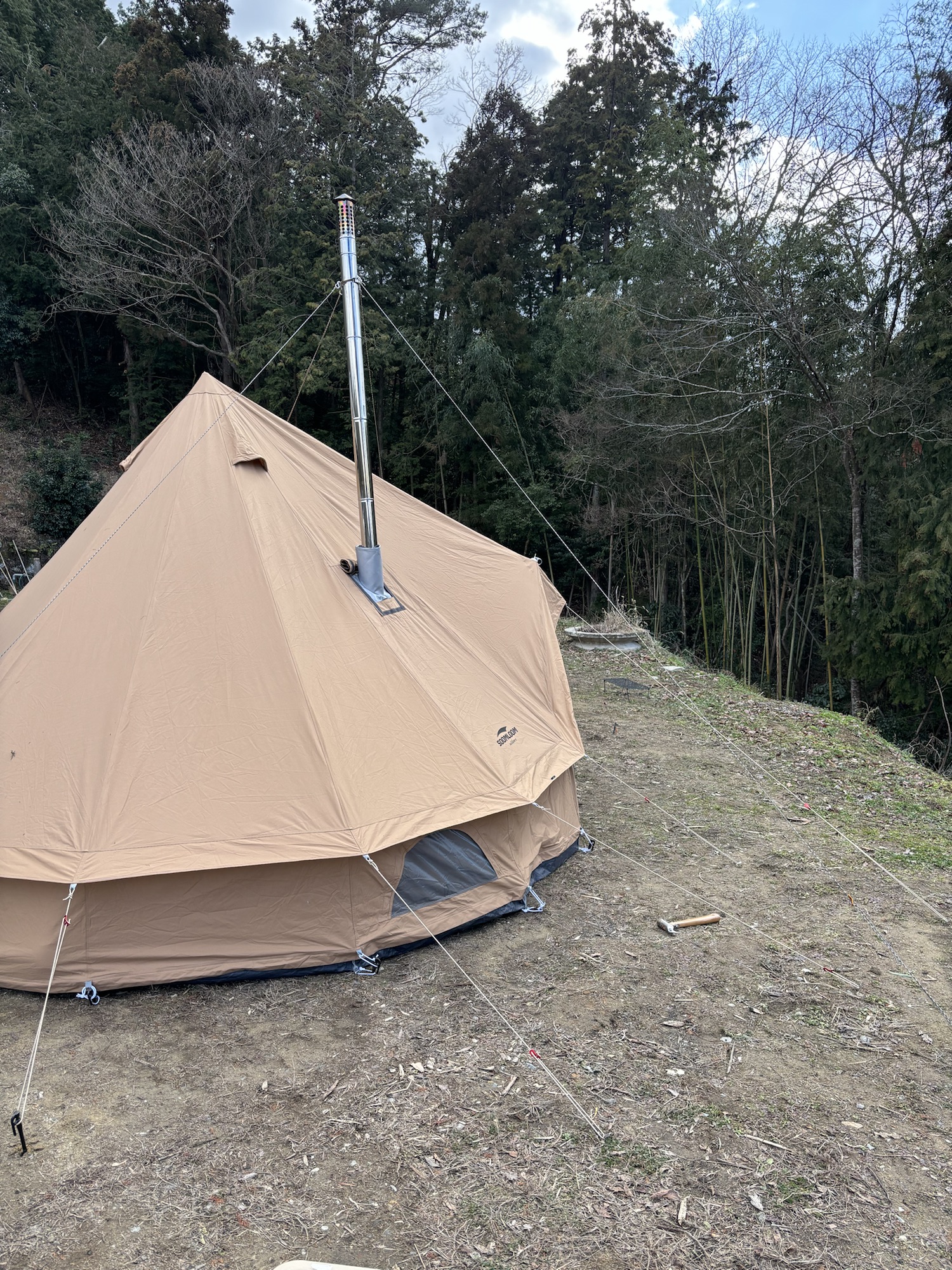 コスパ最強！薪ストーブも使えるSOOMLOOMのベルテントを紹介 | ソッチ