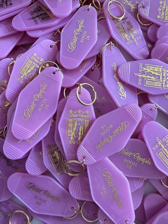 オランピア・ル・タン自身が手がけるブランド「Hotel Olympia」の