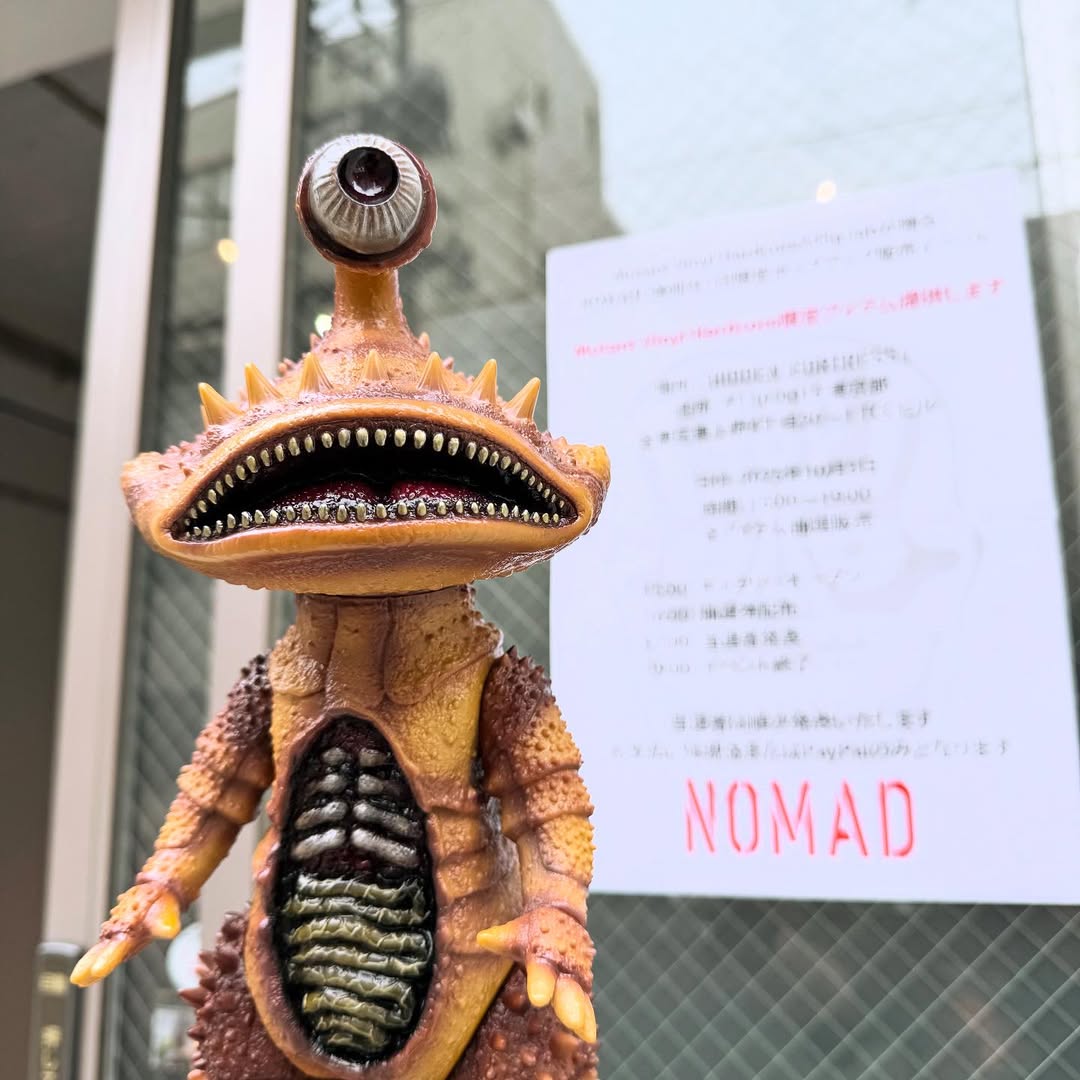 sofvi.tokyoでお馴染みのクリエイターたちが大集合するソフビ者の入門