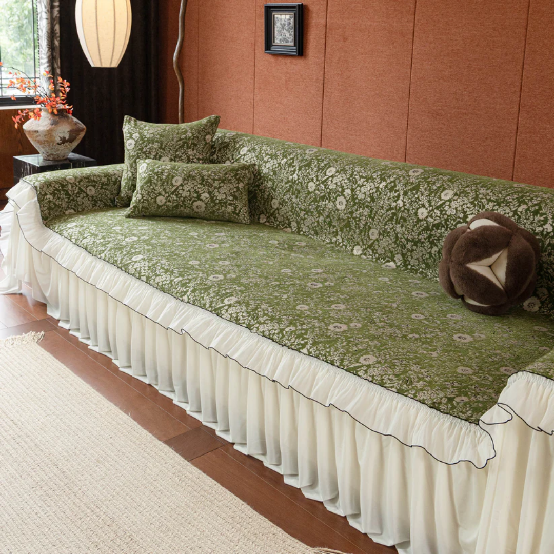 ヴィンテージフローラルフリルソファカバー – SOFA DECO（ソファデコ