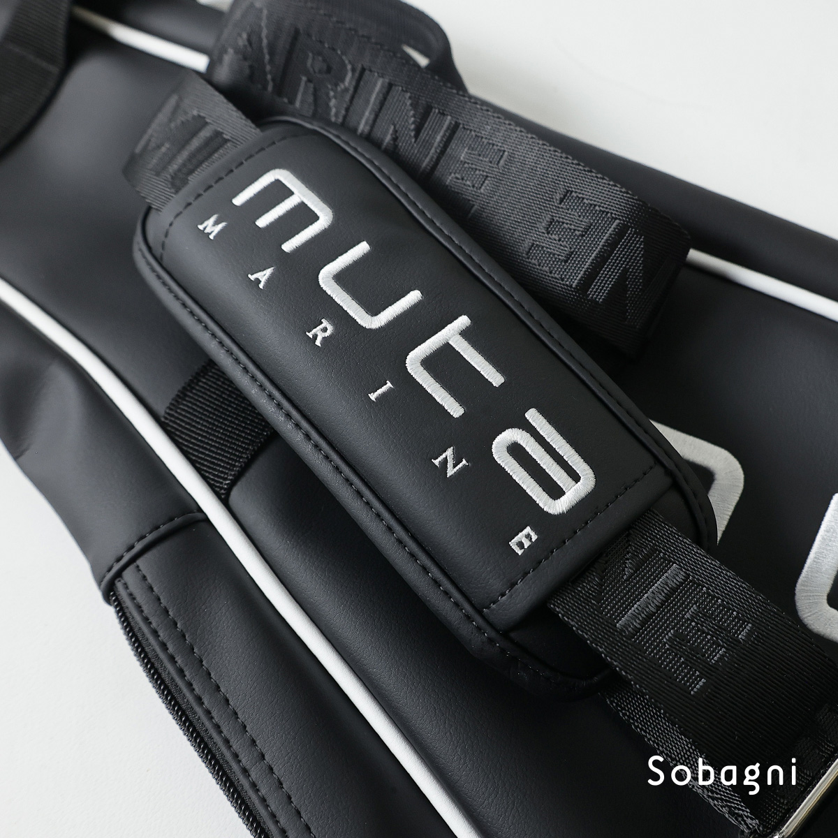 muta marine ムータ クラブケース