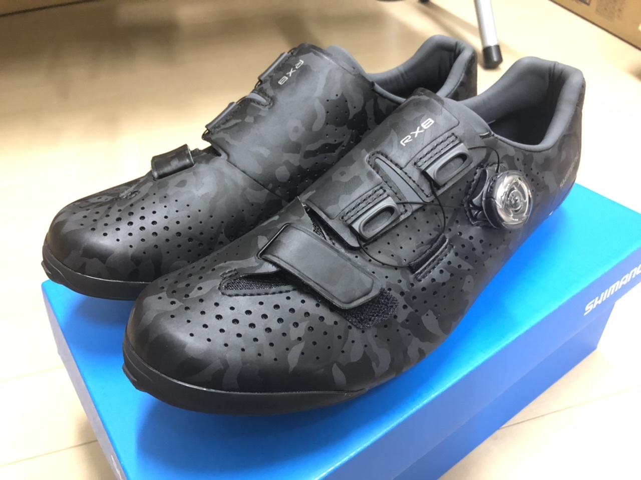 シマノRX8のインプレ&レビュー！超軽量2穴SPDシューズをロードと