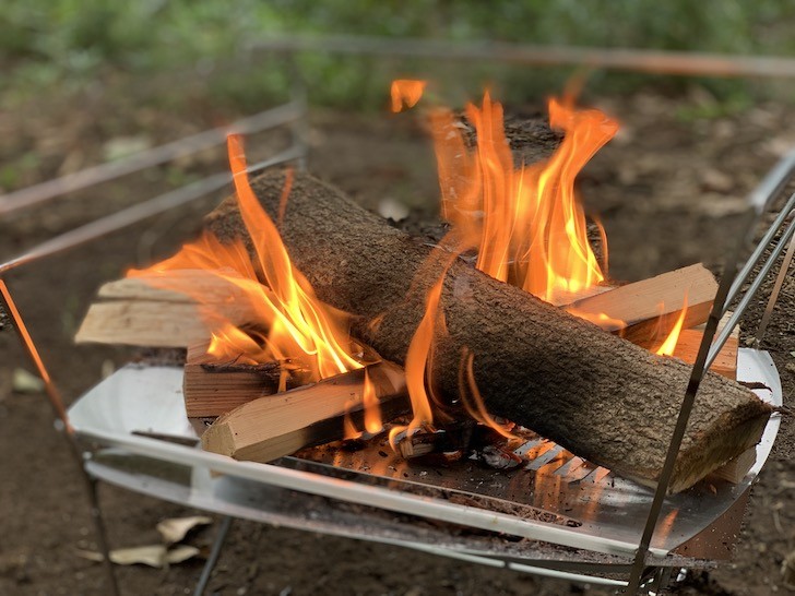 MAAGZの焚火台「RAPCA（ラプカ）」のレビュー | ソロニワ