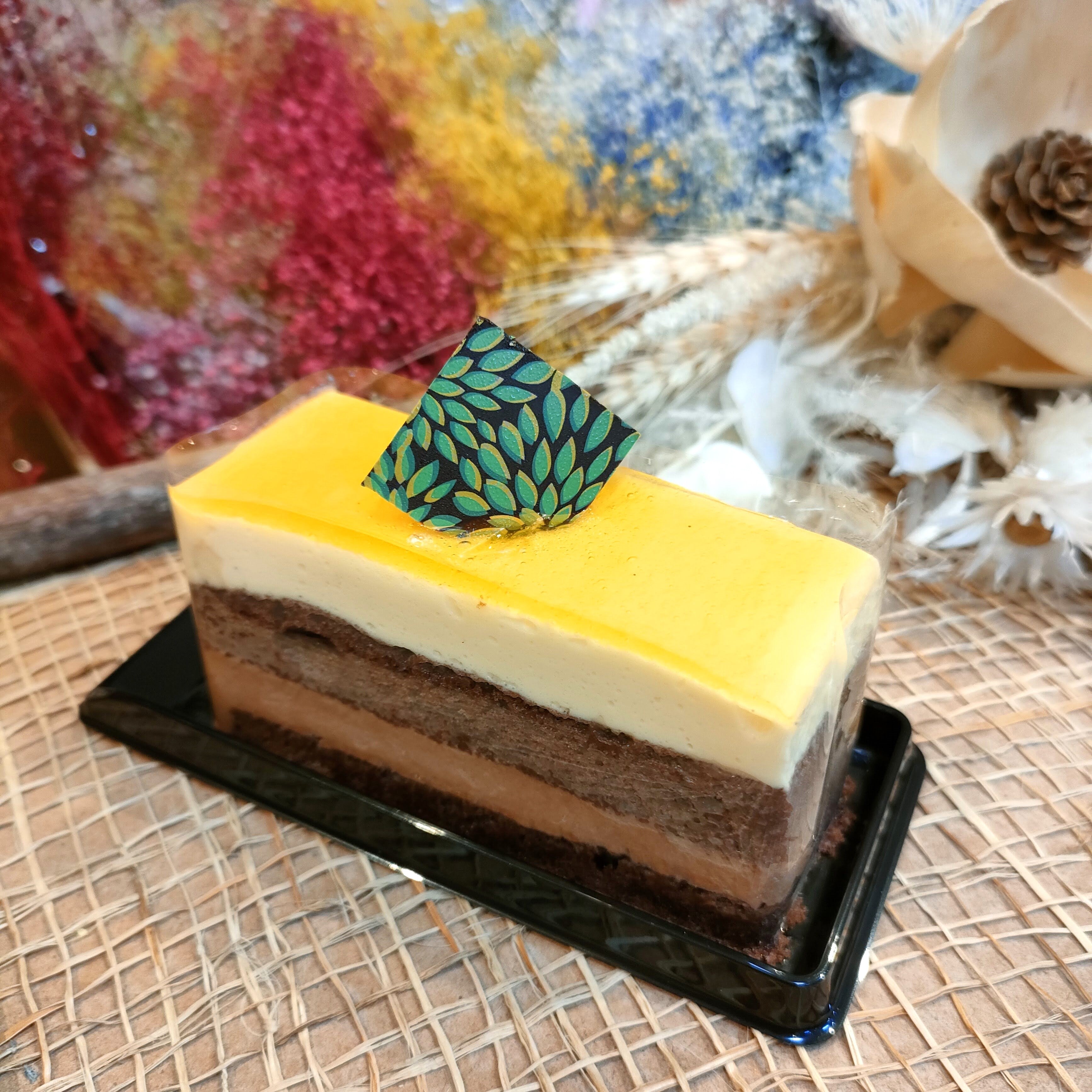 新作ケーキ登場！グランマルニエとオレンジムースが魅せる絶妙な味わい