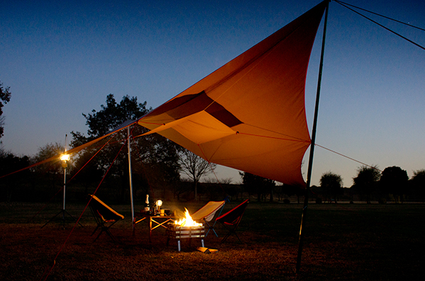 憧れのテンマクデザイン Takibi-Tarp TC wing ～タープの下で焚き火