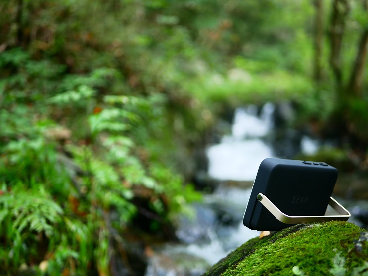 YAEI WORKERS（ヤエイワーカーズ）のBEAM LEDランタンをレビュー！メ