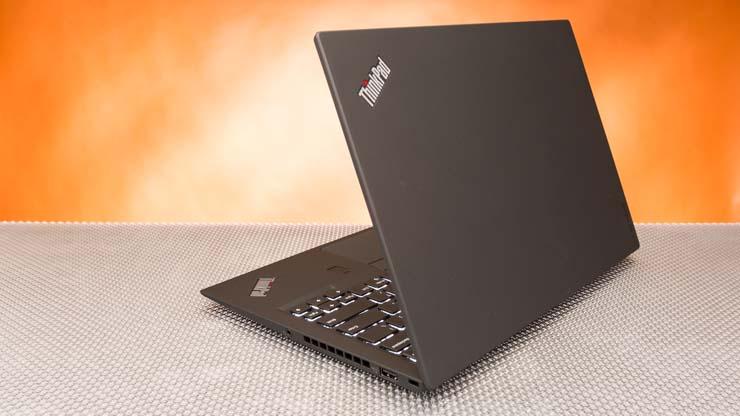 Lenovo ThinkPad X1 Carbon (2017)
