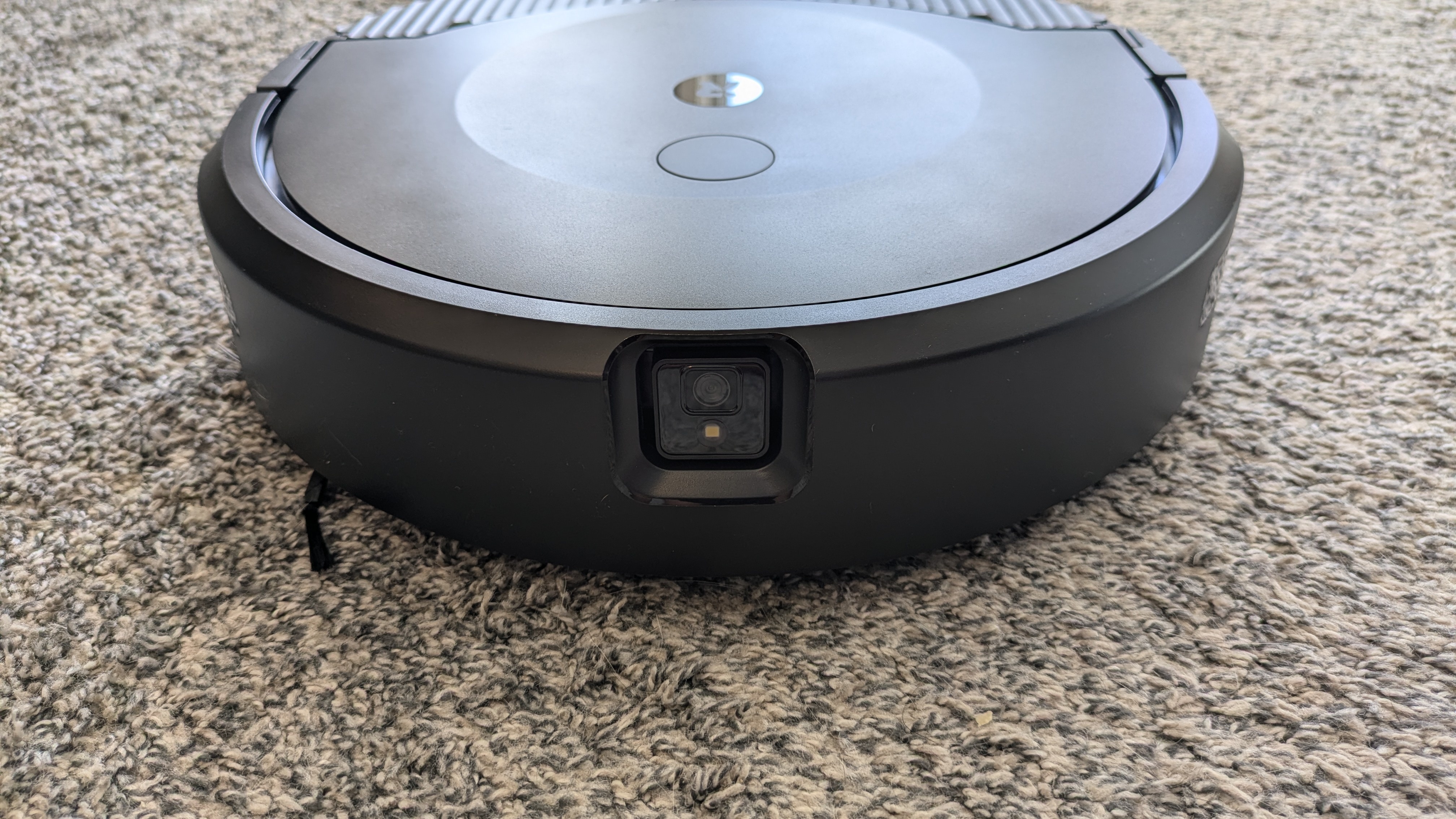 iRobot Roomba Combo 10 Max + Auto Wash Dock - Review 2024 - PCMag