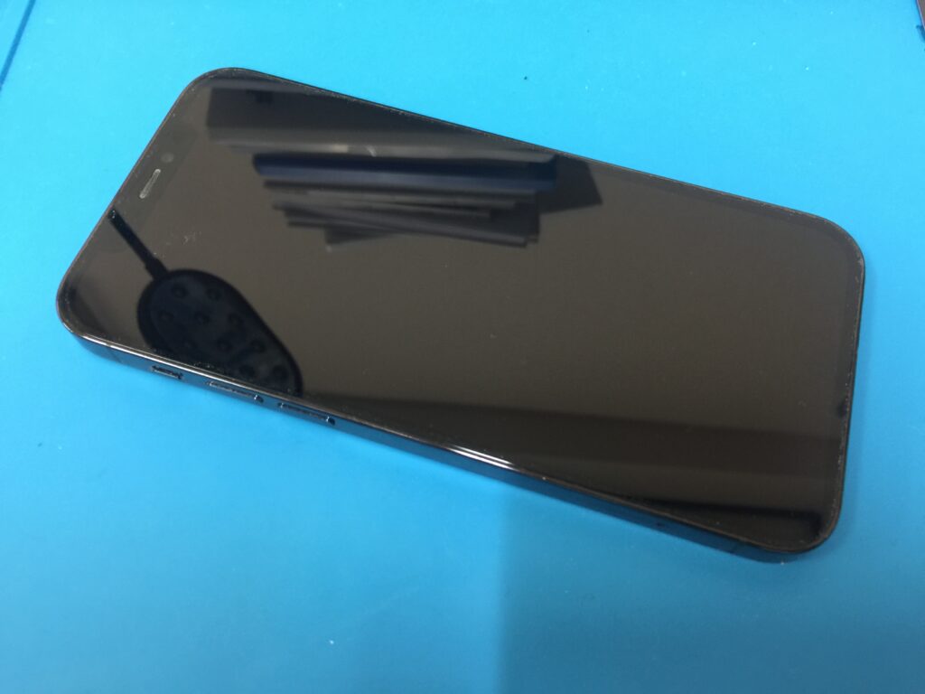 iPhone 12 Pro 】バッテリーの最大容量が81%で急激に減りが早くなった