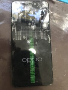 OPPO A3 5G】画面割れ＋表示乱れ…？画面交換で即日復旧！｜スマ